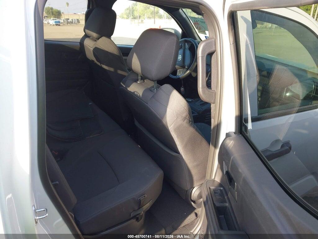 3TYLD5KN2TT026953 2026 TOYOTA TACOMA photo no. 8
