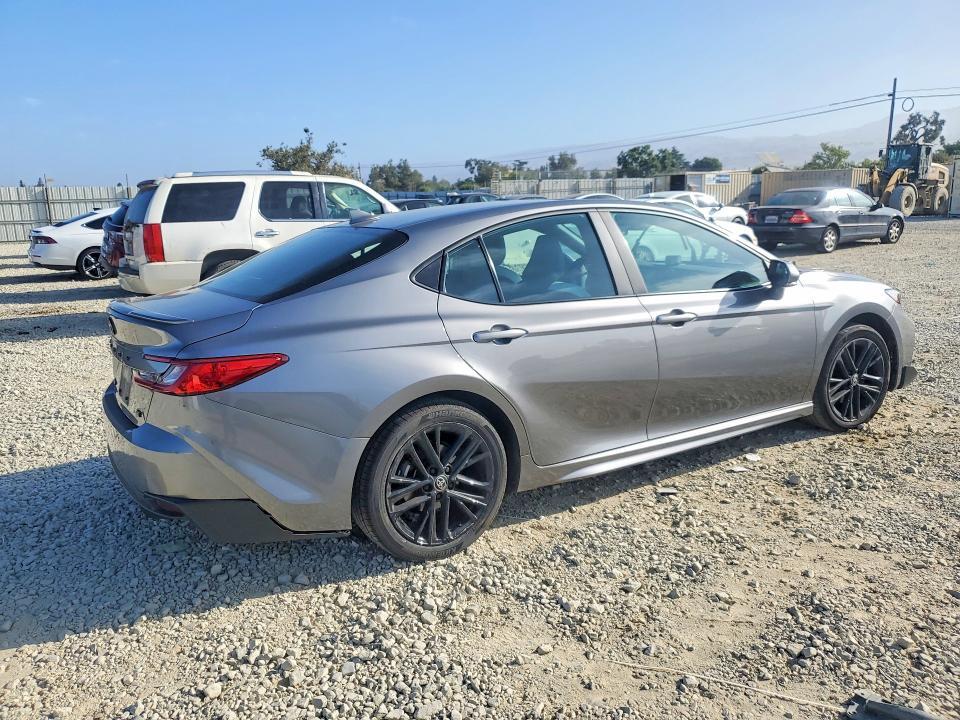 4T1DAACK5SU547581 2025 TOYOTA CAMRY photo no. 3