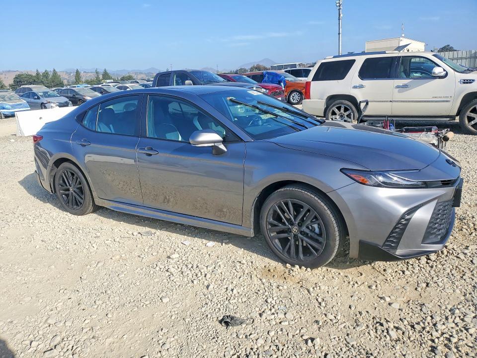 4T1DAACK5SU547581 2025 TOYOTA CAMRY photo no. 4