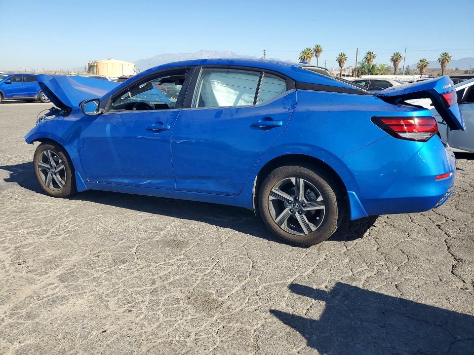 2025 NISSAN SENTRA SV — Фото 2 из 12