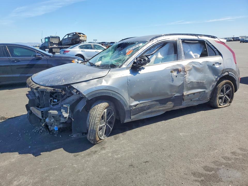 2023 KIA NIRO KNDCR3LE5P5084244