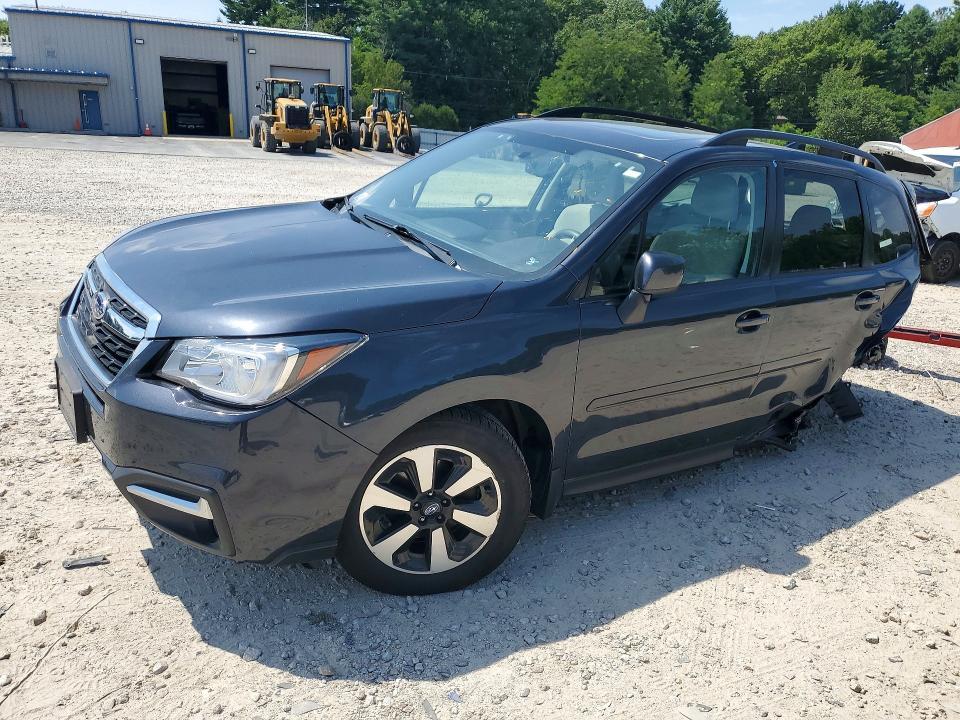 2018 SUBARU FORESTER JF2SJAGC7JH511477