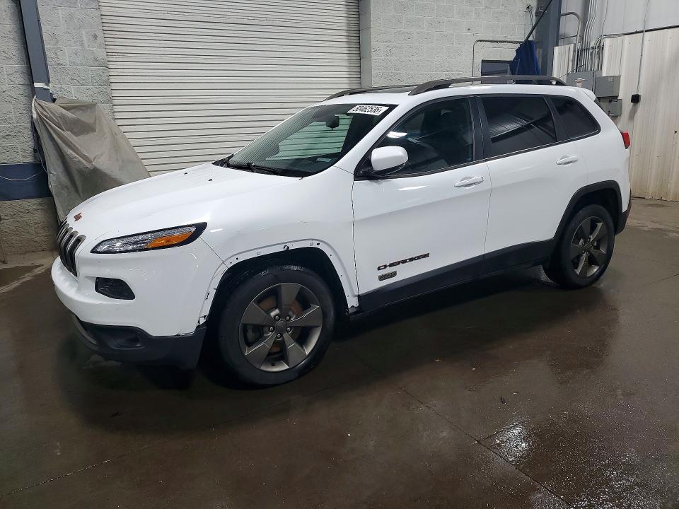 2016 JEEP CHEROKEE 1C4PJLCB3GW369100