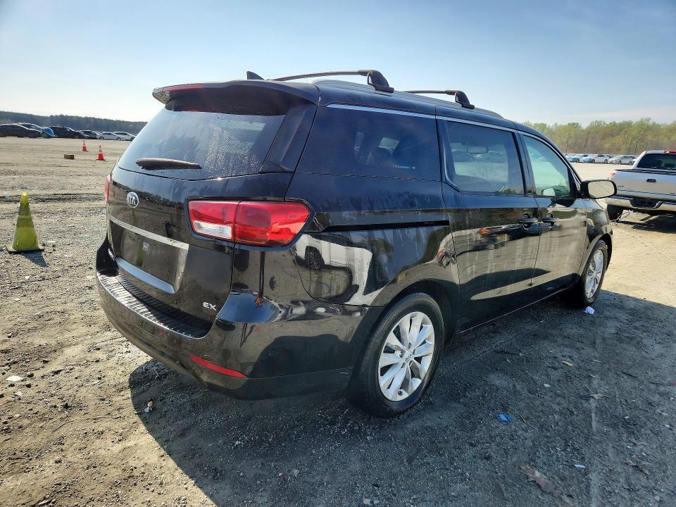 2016 KIA SEDONA EX — Фото 3 из 13