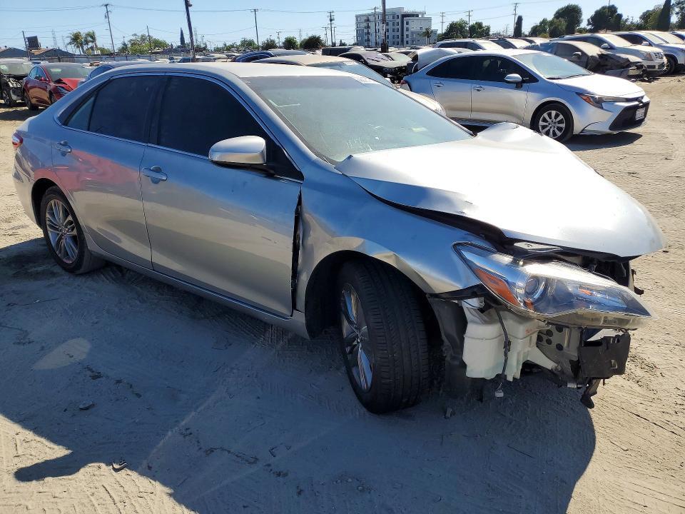 4T1BF1FK2GU134660 2016 TOYOTA CAMRY photo no. 4