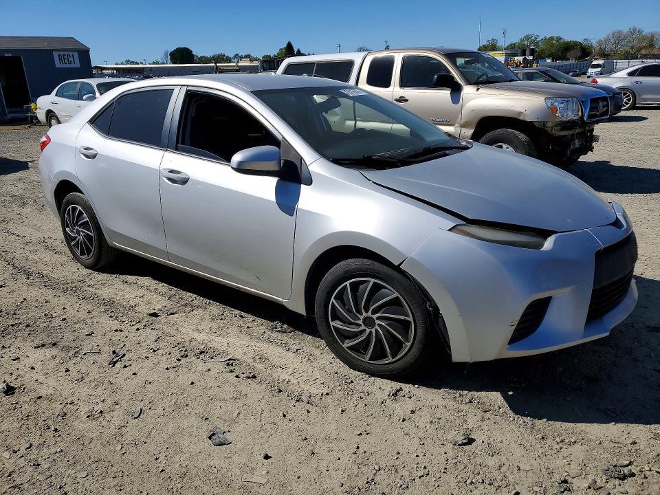 2014 TOYOTA COROLLA LE — Фото 4 из 13