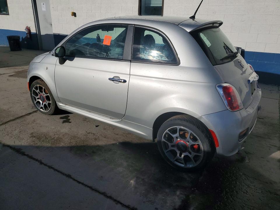 2013 FIAT 500 SPORT — Фото 2 из 13