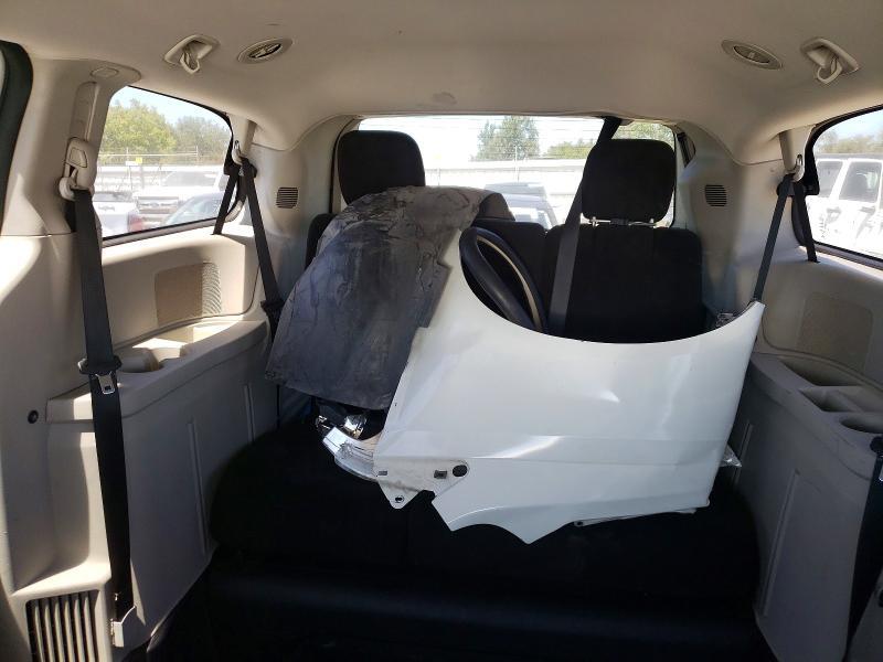 2013 DODGE GRAND CARAVAN SXT — Фото 10 из 13