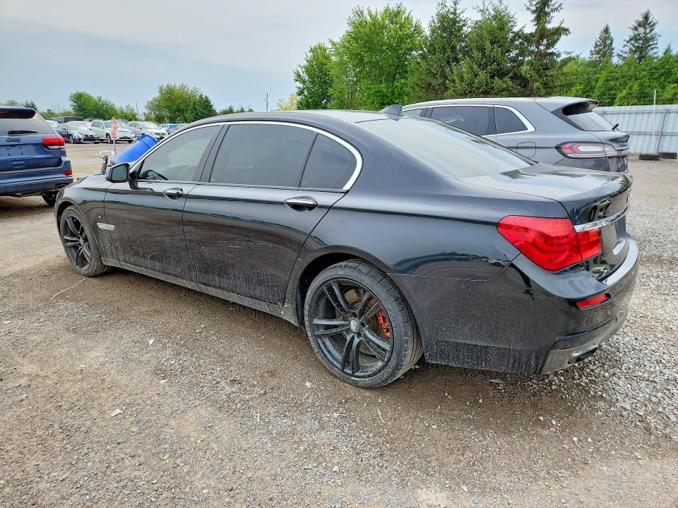 WBAKC8C51BC433184 2011 BMW 750 photo no. 2