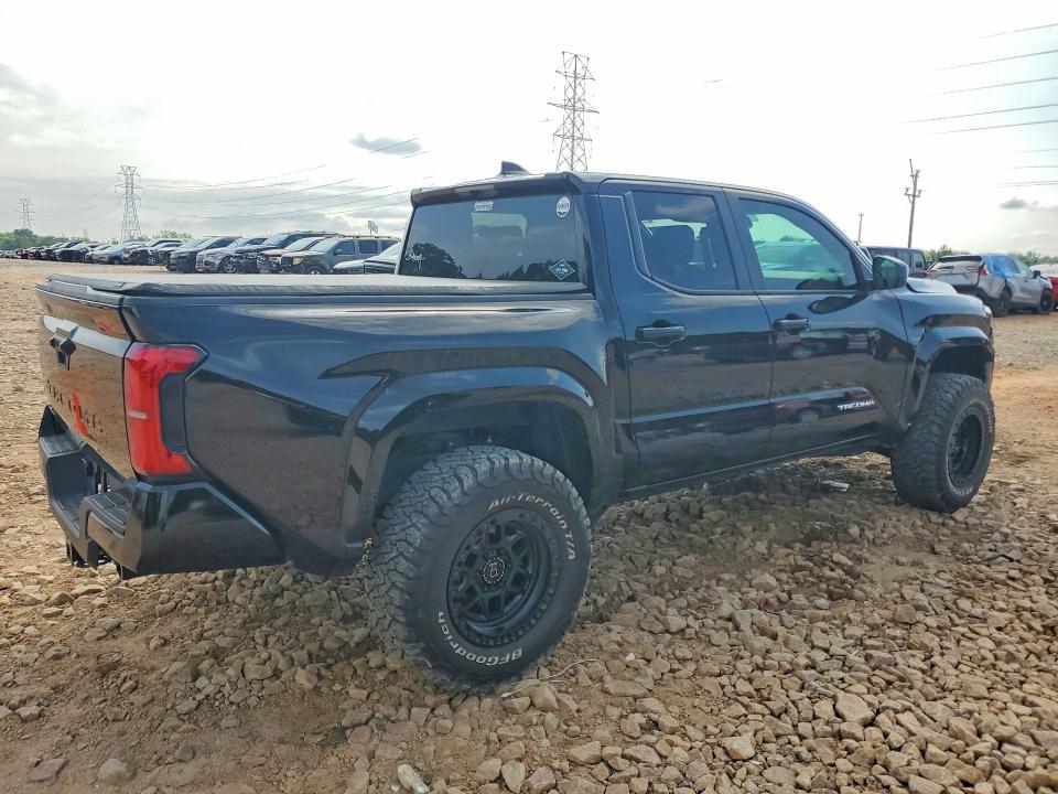 2024 TOYOTA TACOMA SR5 — Фото 3 из 12