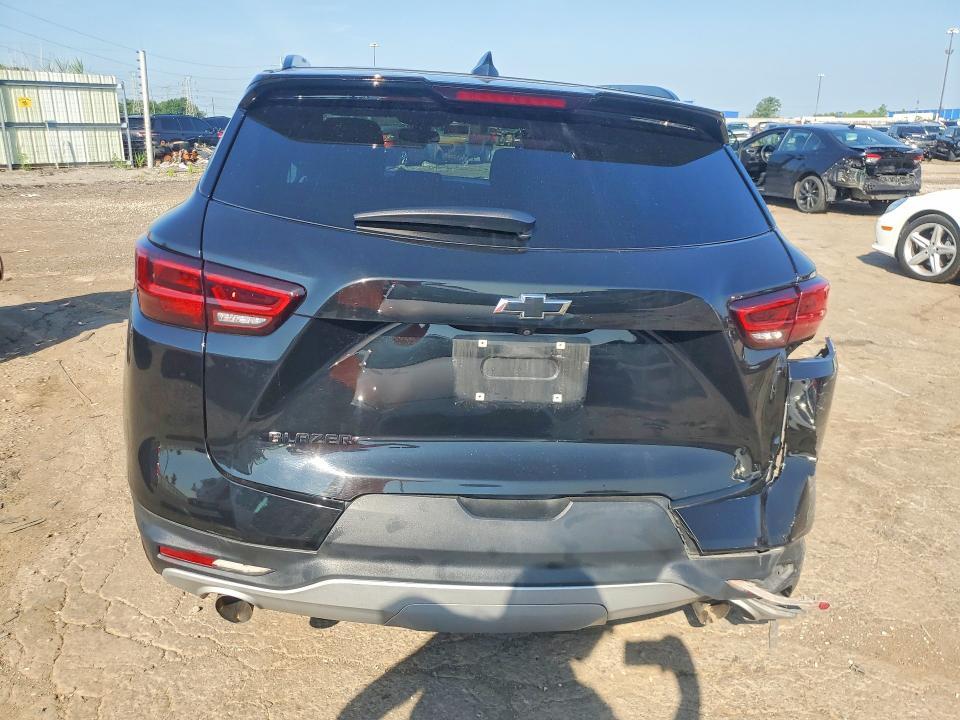 2023 CHEVROLET BLAZER 2LT — Фото 6 из 13