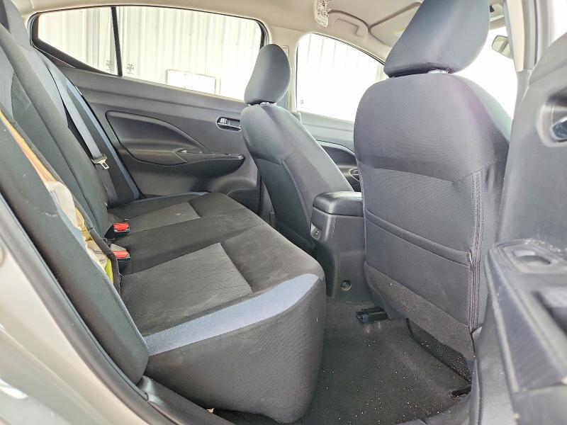 2023 NISSAN VERSA SV — Фото 10 из 12