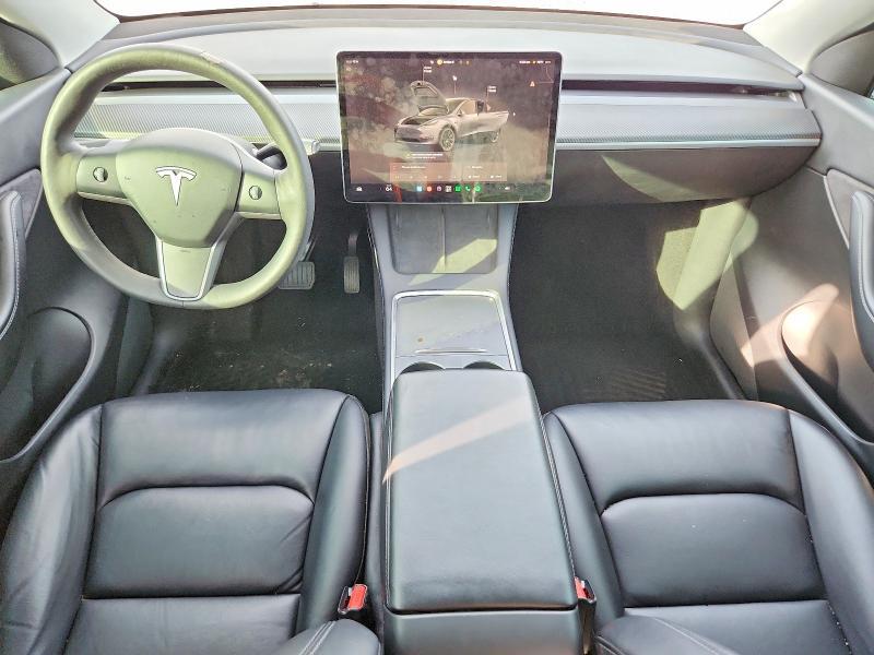 2022 TESLA MODEL Y — Фото 8 из 12