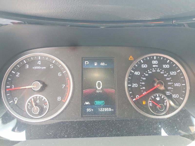 2022 KIA K5 GT LINE — Фото 9 из 12