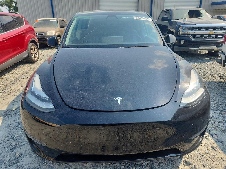 7SAYGAEE7NF313390 2022 TESLA MODEL Y photo no. 5