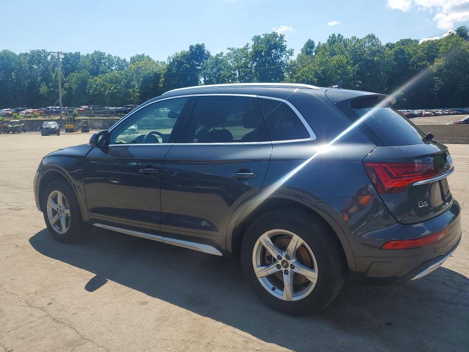 2021 AUDI Q5 PREMIUM — Фото 2 из 13