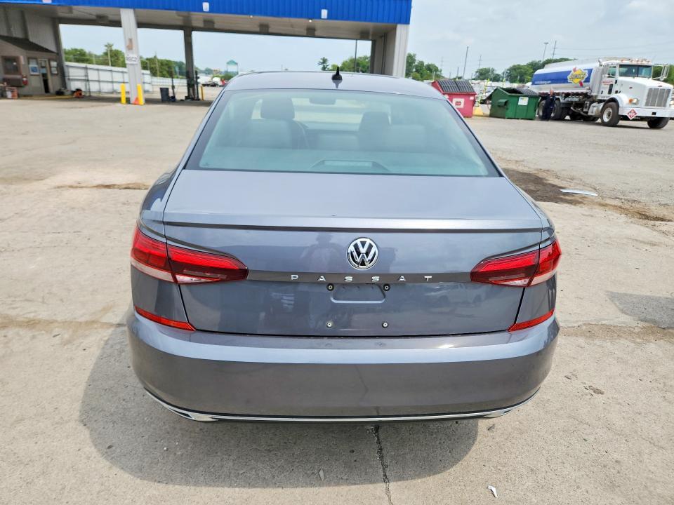2020 VOLKSWAGEN PASSAT SE — Фото 6 из 12