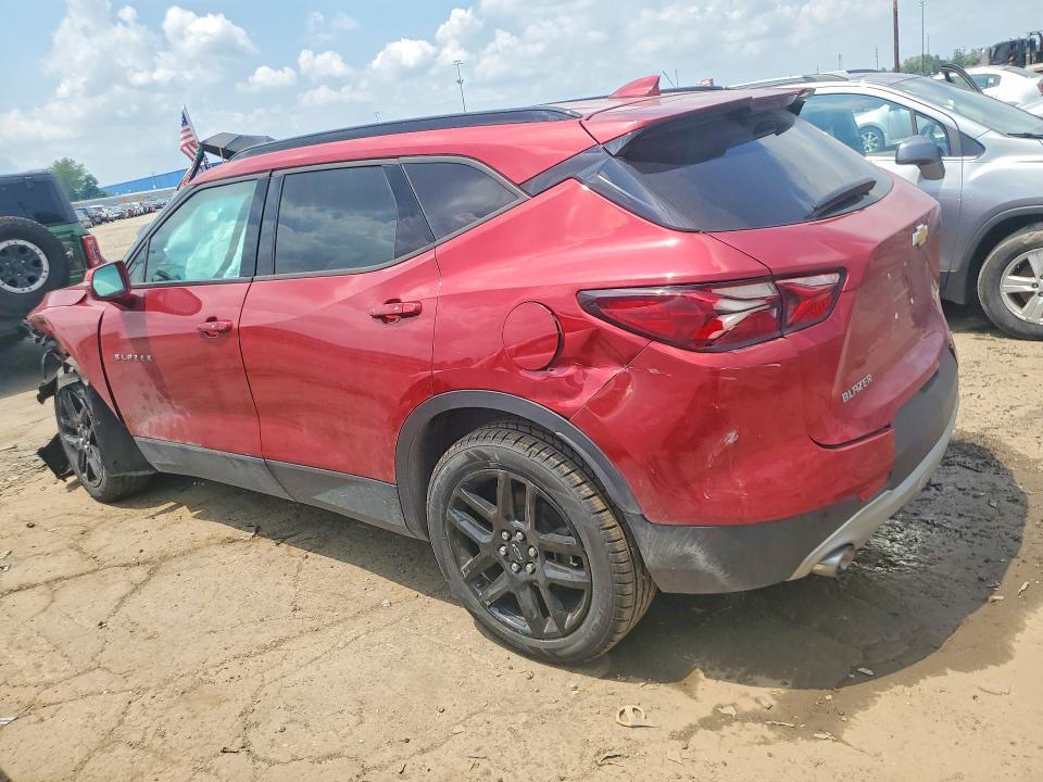 2019 CHEVROLET BLAZER 2LT — Фото 2 из 13