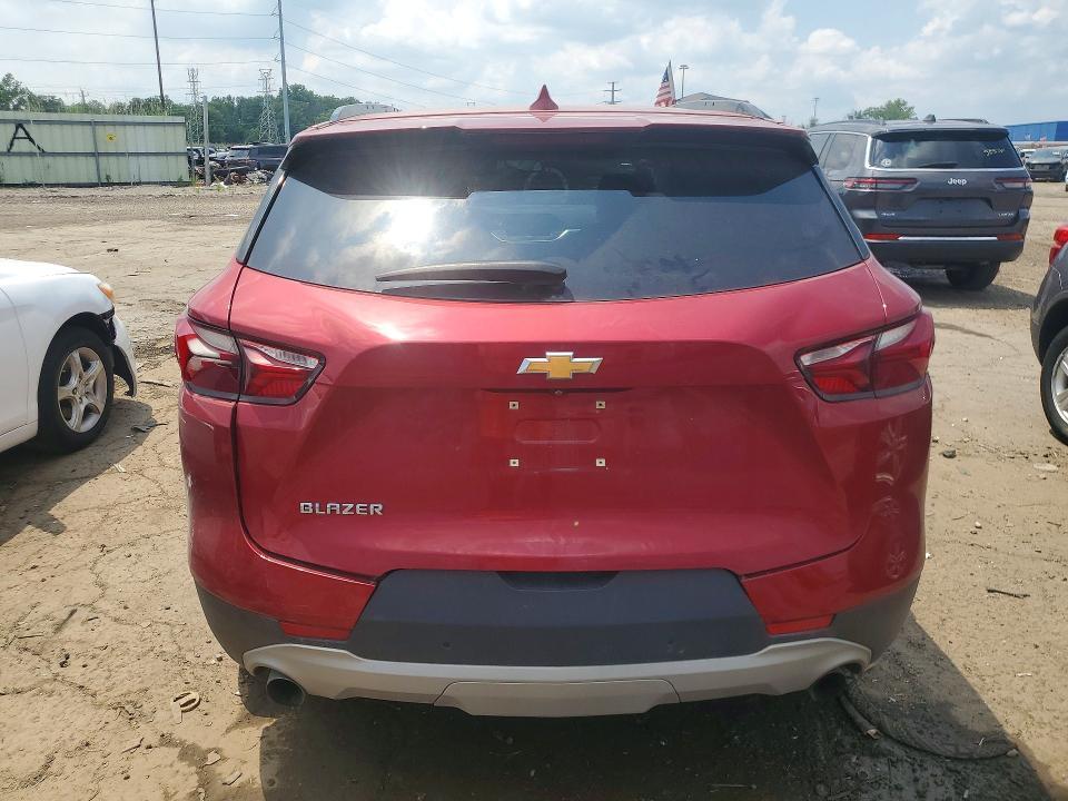 2019 CHEVROLET BLAZER 2LT — Фото 6 из 13