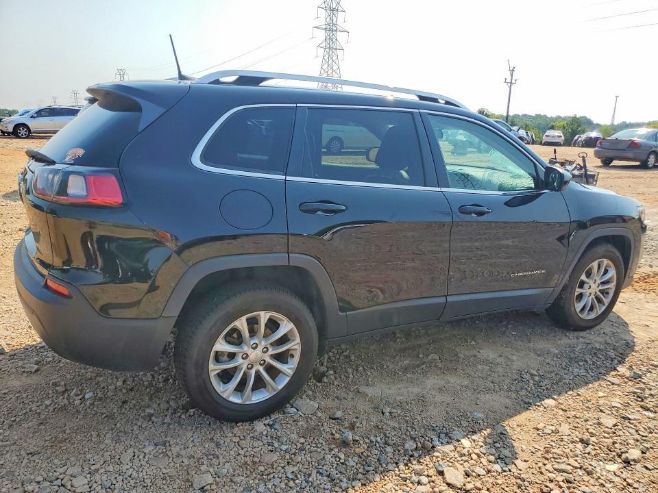 2019 JEEP CHEROKEE LATITUDE — Фото 3 из 13