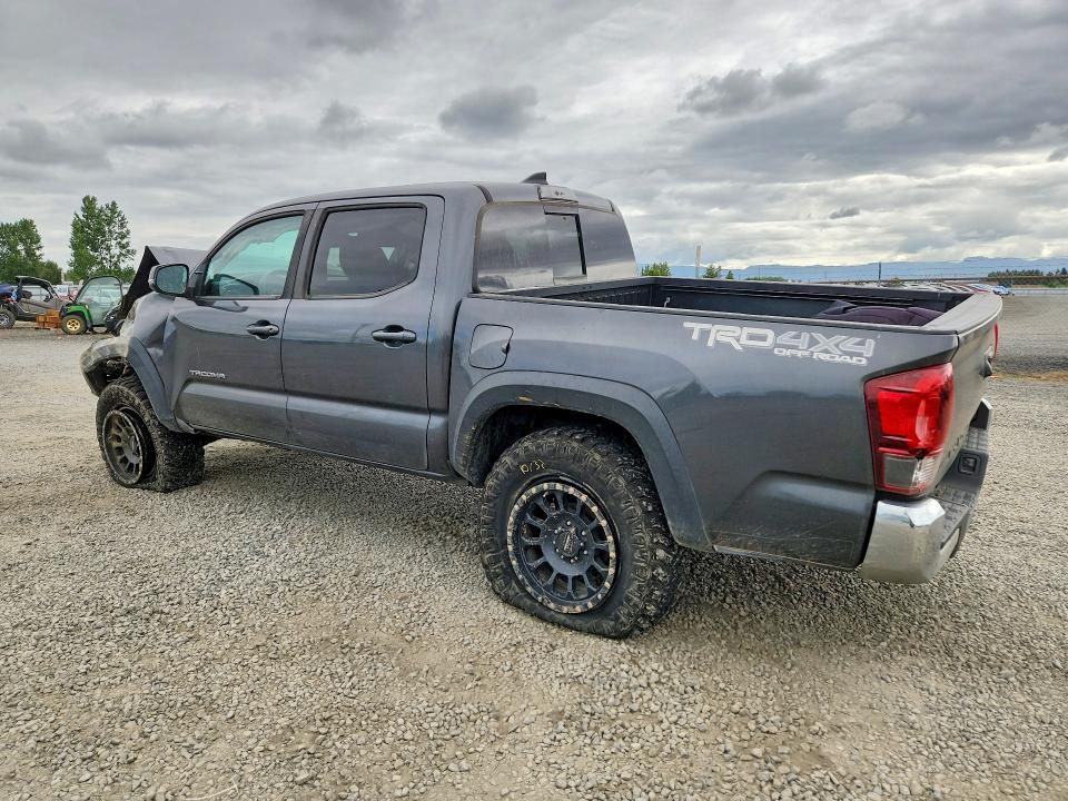 2019 TOYOTA TACOMA TRD OFF-ROAD — Фото 2 из 12