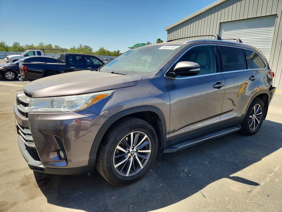 2019 TOYOTA HIGHLANDER 5TDKZRFH8KS315323