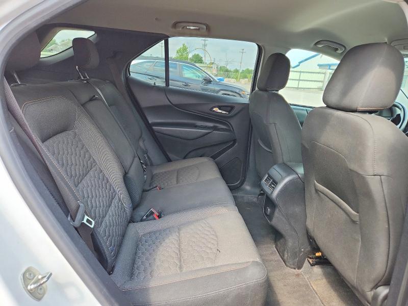 2GNAXSEV1J6205889 2018 CHEVROLET EQUINOX photo no. 11