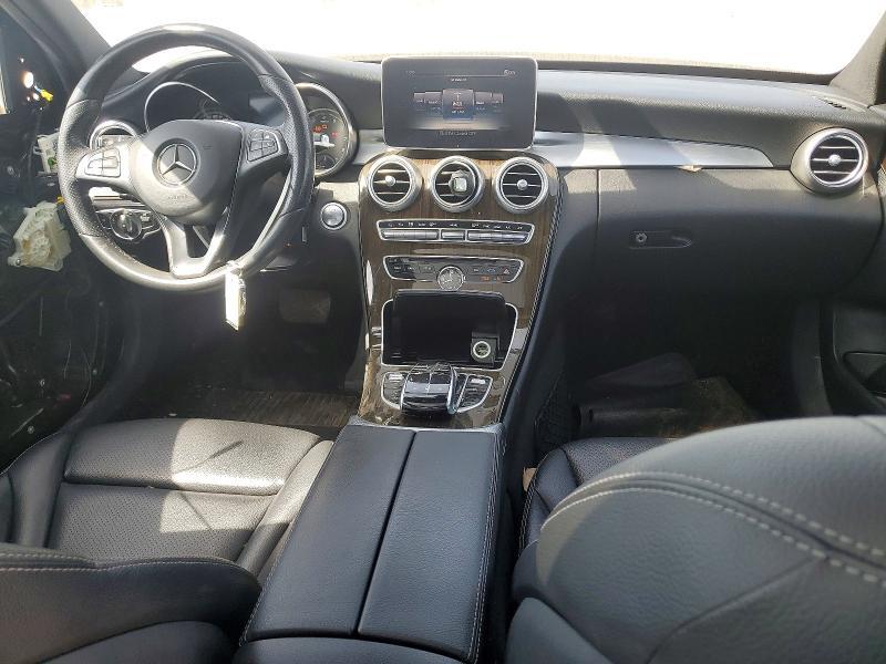2018 MERCEDES-BENZ C 300 — Фото 8 из 12