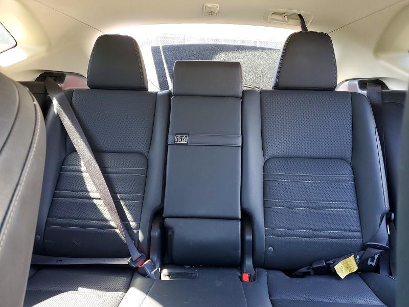 2016 LEXUS NX 200T BASE — Фото 10 из 13