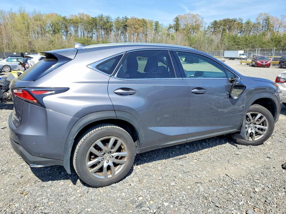 2016 LEXUS NX 200T BASE — Фото 3 из 13