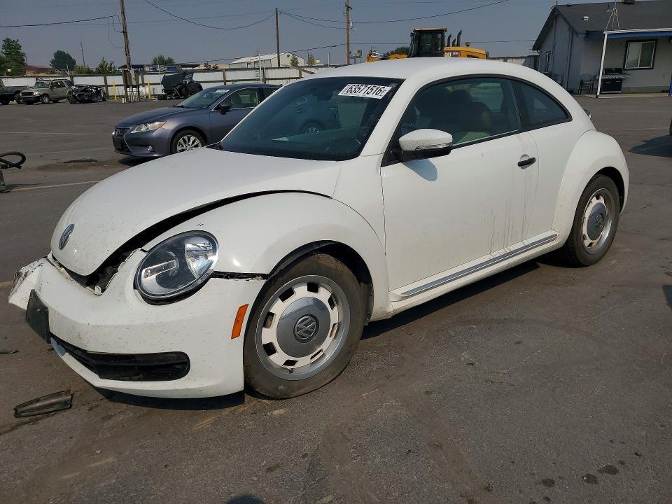 2015 VOLKSWAGEN BEETLE 3VWF17AT3FM655829