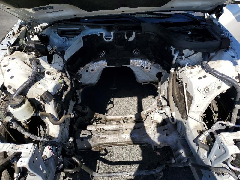 2015 INFINITI Q40 BASE — Фото 11 из 12