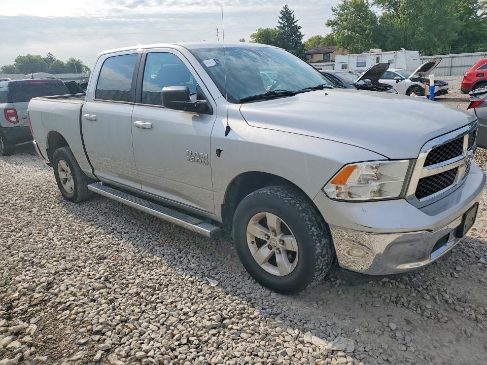 2014 RAM 1500 SLT — Фото 4 из 12