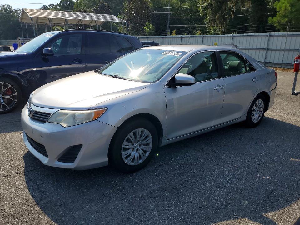 2014 TOYOTA CAMRY L