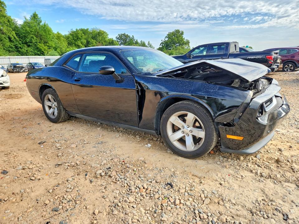 2012 DODGE CHALLENGER SXT — Фото 4 из 12