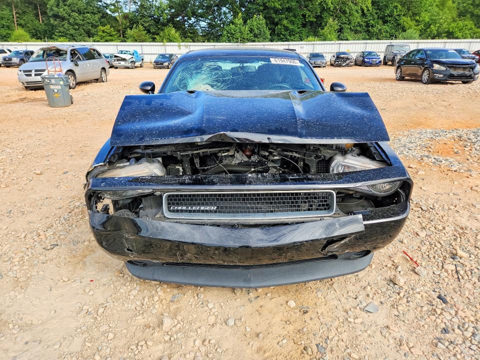2012 DODGE CHALLENGER SXT — Фото 5 из 12