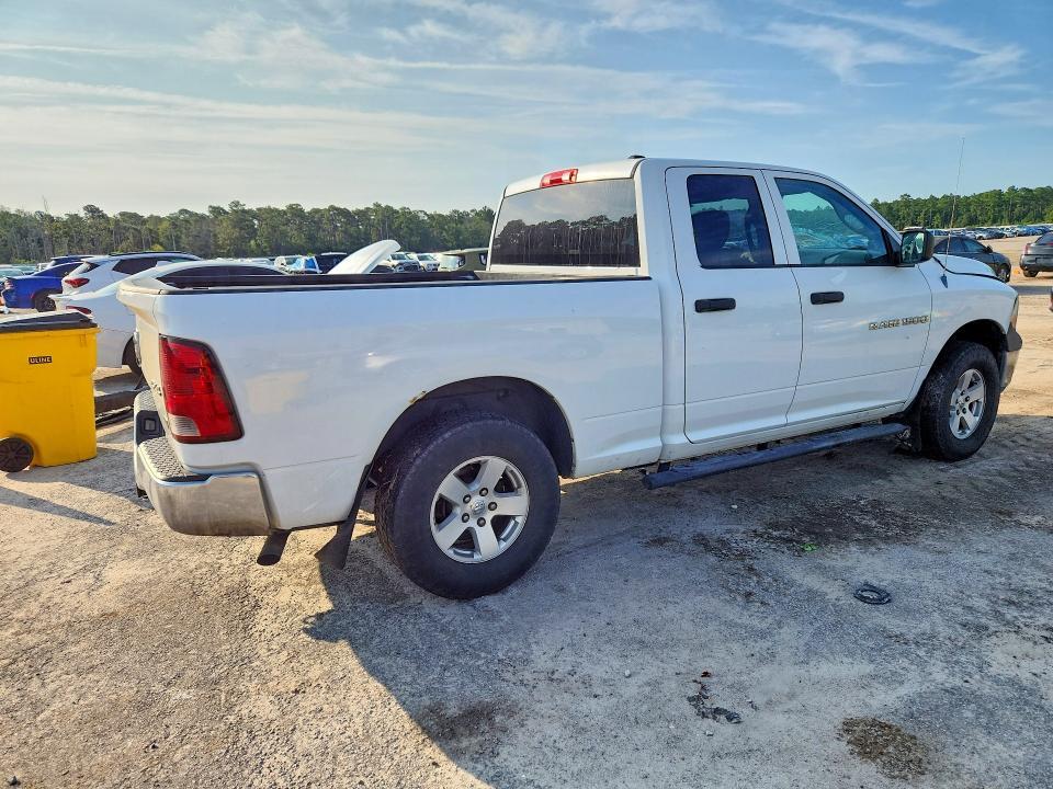 2012 DODGE RAM 1500 ST — Фото 3 из 12