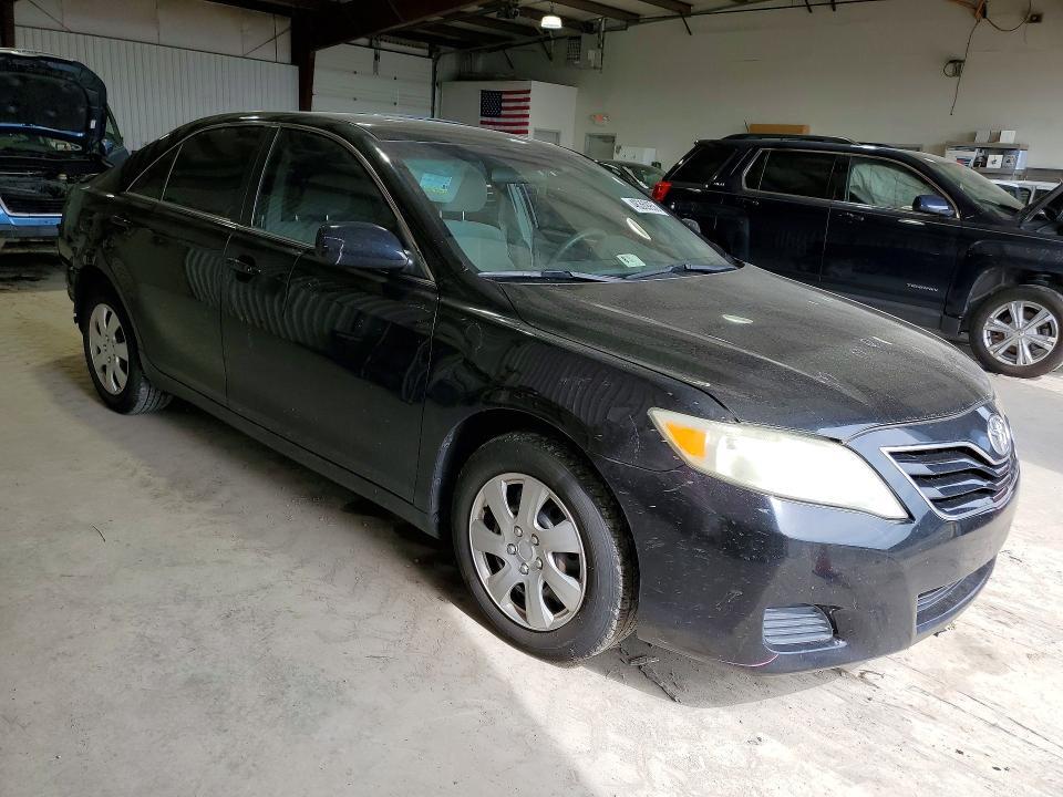 4T4BF3EK2BR186561 2011 TOYOTA CAMRY photo no. 4