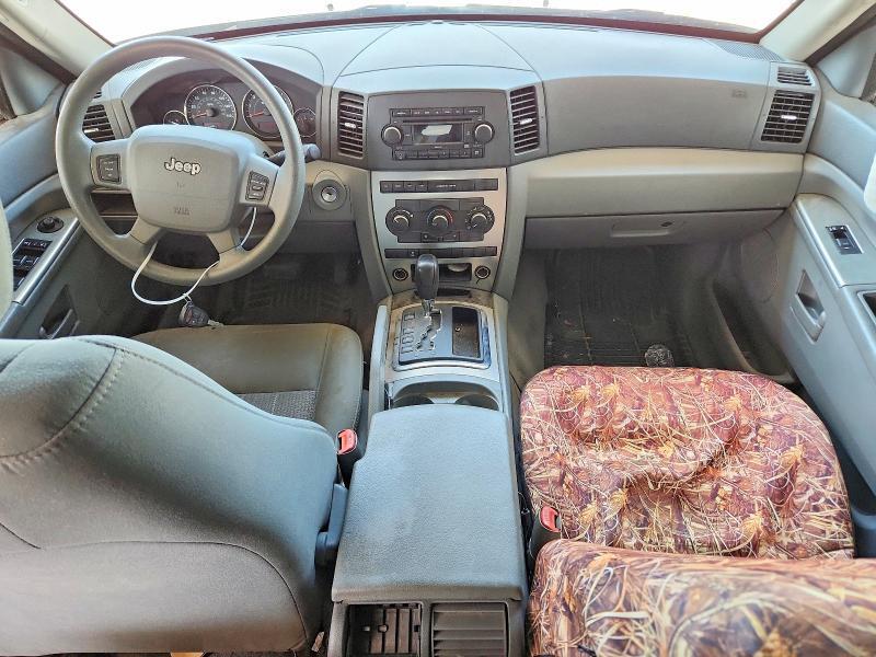 2007 JEEP GRAND CHEROKEE LAREDO — Фото 8 из 13