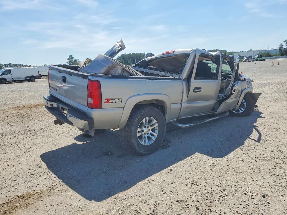 2006 CHEVROLET SILVERADO K1500 — Фото 3 из 12