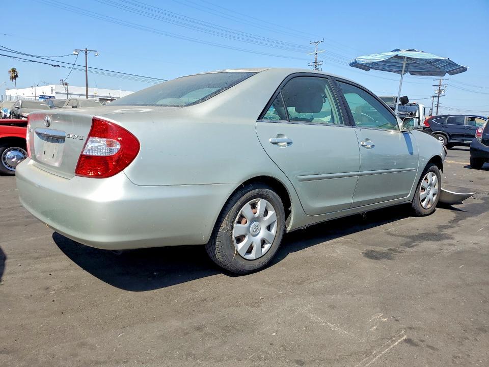 2002 TOYOTA CAMRY LE — Фото 3 из 13