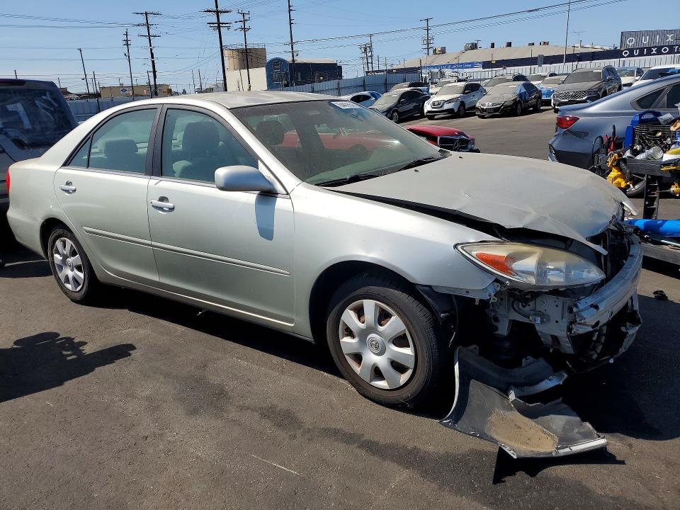2002 TOYOTA CAMRY LE — Фото 4 из 13