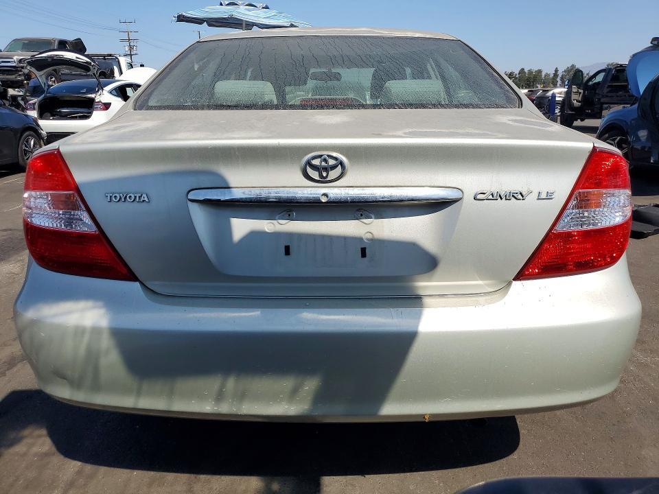 2002 TOYOTA CAMRY LE — Фото 6 из 13