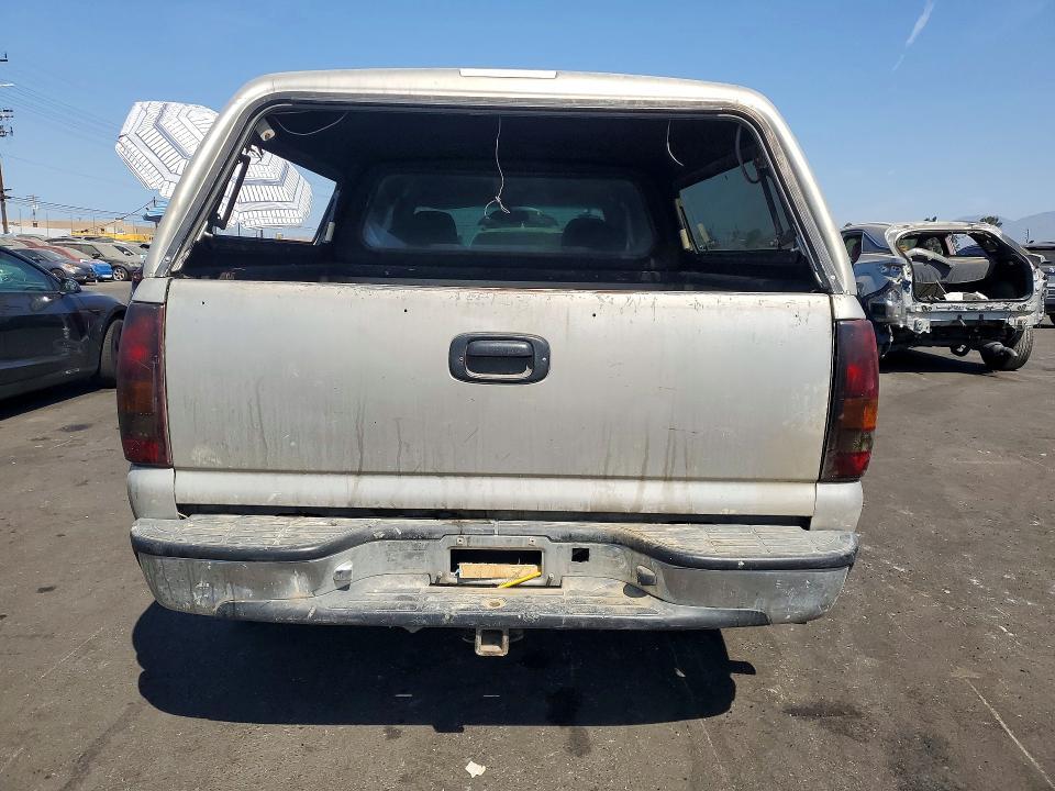 2000 CHEVROLET SILVERADO C1500 — Фото 6 из 12