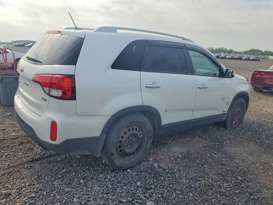 2015 KIA SORENTO — Фото 3 из 13