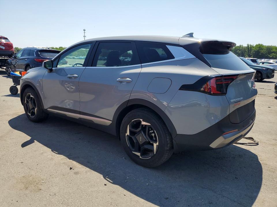 2026 KIA SPORTAGE EX — Фото 2 из 12