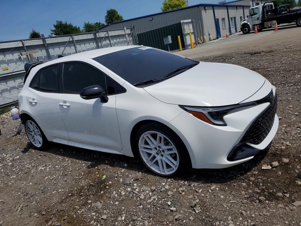2026 TOYOTA COROLLA HATCHBACK FX — Фото 4 из 12