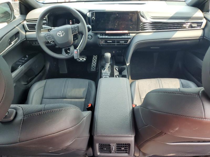 2026 TOYOTA CAMRY XSE — Фото 8 из 12