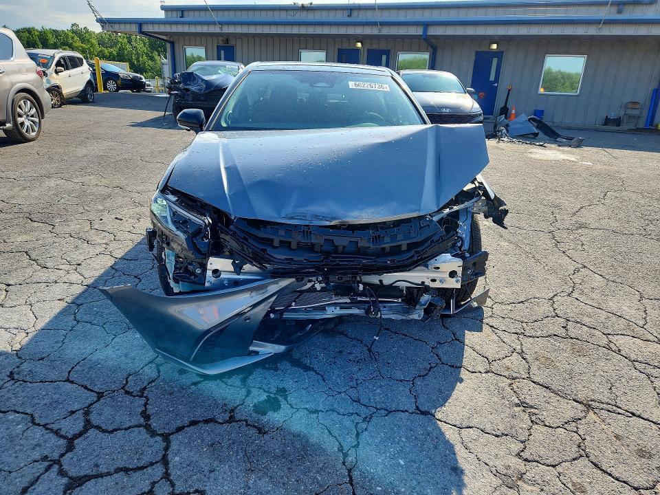 2026 TOYOTA CAMRY XSE — Фото 5 из 12