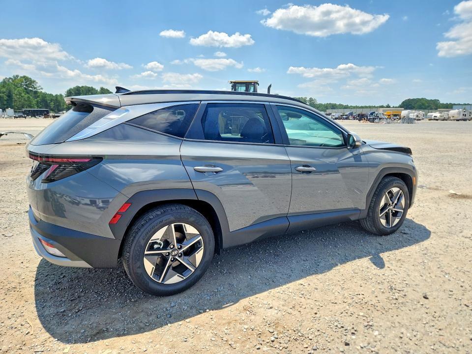 2025 HYUNDAI TUCSON SEL — Фото 3 из 13